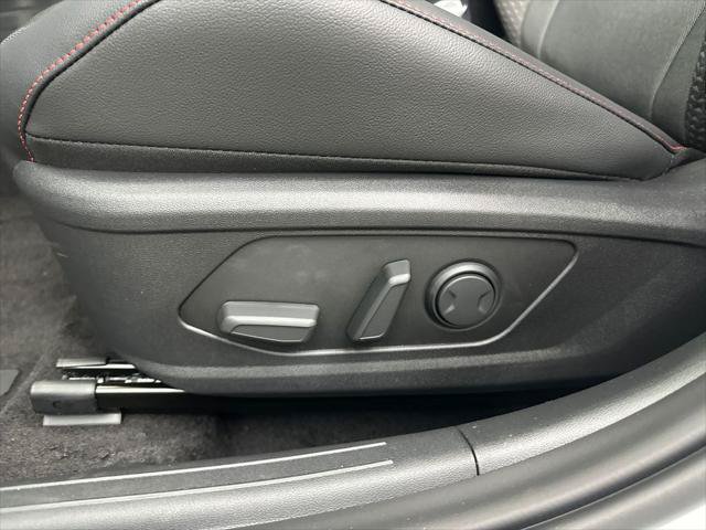 New 2026 Hyundai Elantra N Line FWD image 10