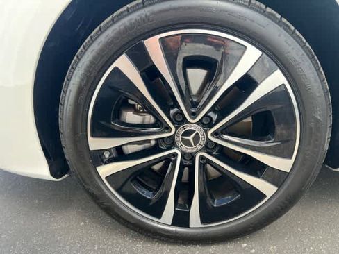 Certified 2025 Mercedes-Benz CLA 250 image 10