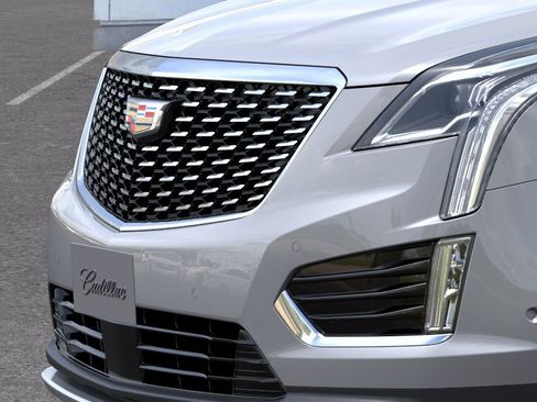 New 2026 Cadillac XT5 Premium Luxury w/ Driver Assist Package FWD image 14