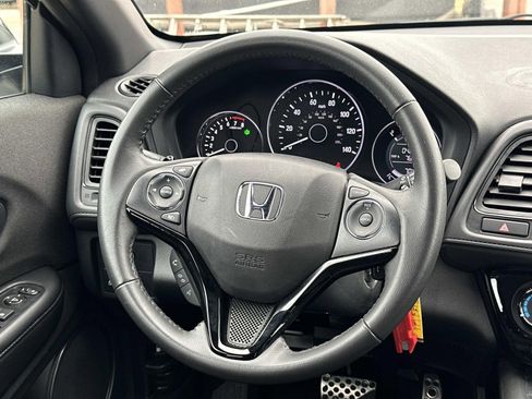 Used 2022 Honda HR-V Sport image 23