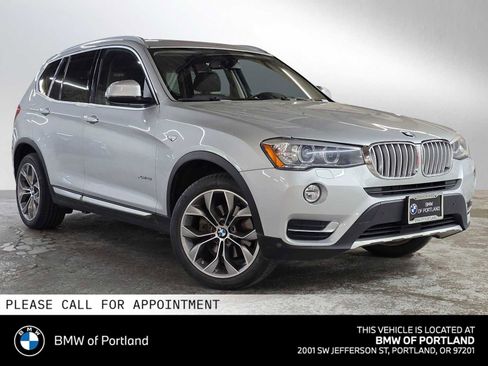 Used 2015 BMW X3 xDrive28i AWD/4WD image 1
