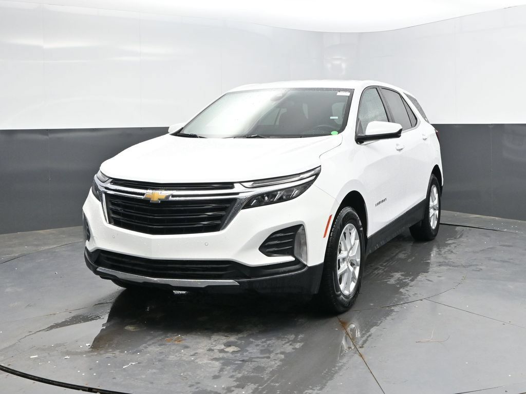 Used 2024 Chevrolet Equinox LT AWD/4WD image 3