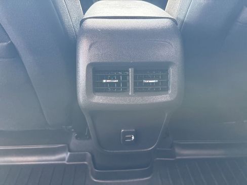 Used 2019 Chevrolet Equinox LT AWD/4WD image 14