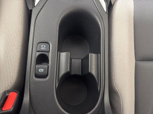 Used 2025 Toyota Corolla LE FWD image 17