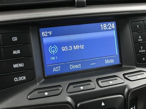 Used 2014 Ford Edge SEL w/ Equipment Group 204A FWD image 17
