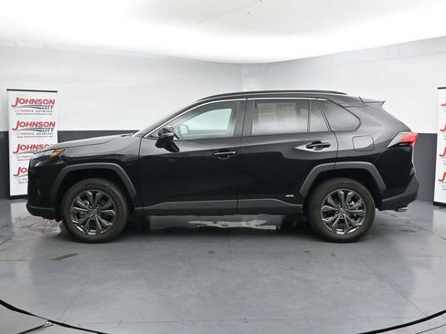 Used 2024 Toyota RAV4 XLE Premium w/ Weather Package AWD/4WD image 5