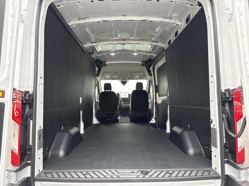 New 2026 Ford Transit 150 148 Medium Roof w/ Load Area Protection Package image 12