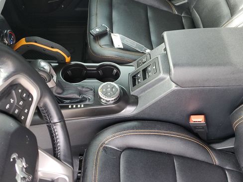 Used 2023 Ford Bronco Badlands image 26