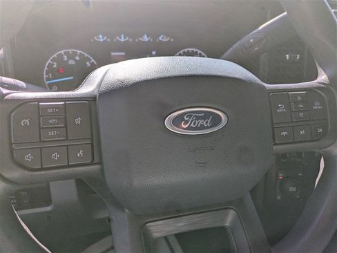Used 2023 Ford F250 XL w/ XL Chrome Package image 30