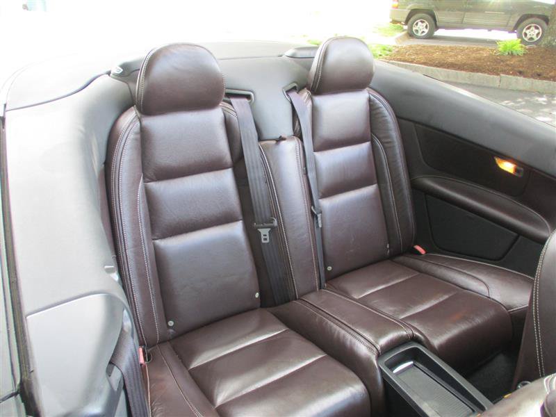 Used 2011 Volvo C70 T5 w/ Convenience Pkg FWD image 9