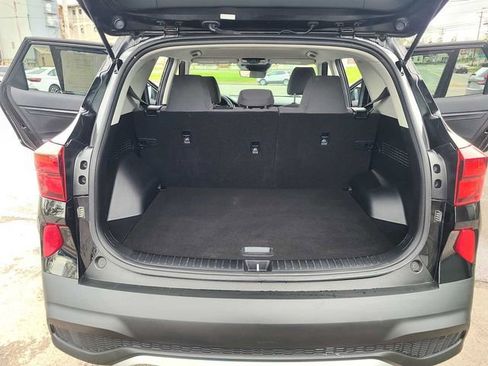 Used 2023 Kia Seltos LX AWD/4WD image 24