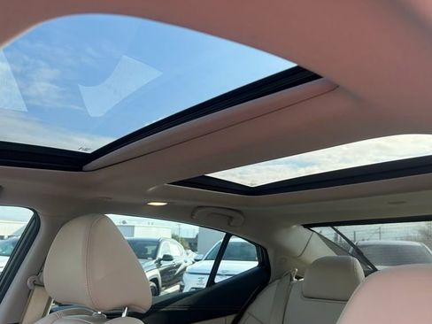 Used 2019 Nissan Maxima Platinum w/ Sport Mat Group image 23