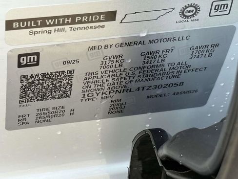 New 2026 Cadillac Lyriq Luxury AWD/4WD image 30