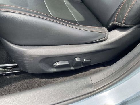 Used 2024 Nissan Sentra SR w/ SR Premium Package FWD image 18