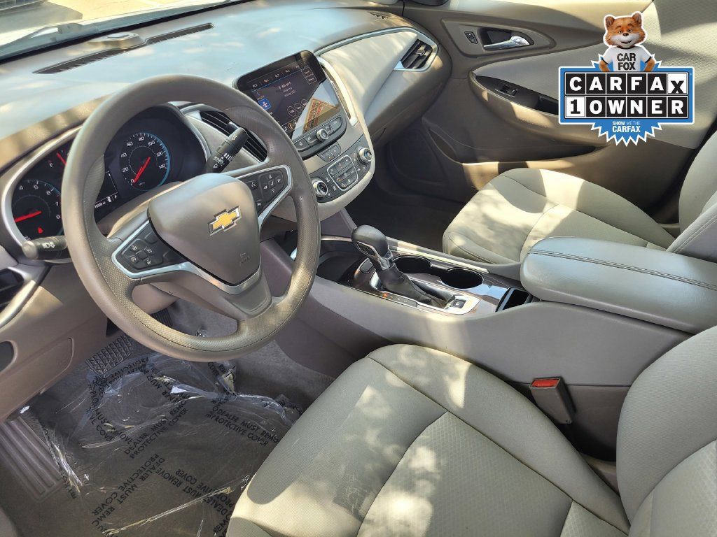 Used 2022 Chevrolet Malibu LT FWD image 18