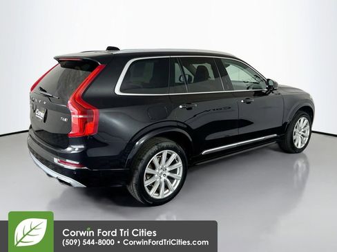 Used 2016 Volvo XC90 T6 Inscription AWD/4WD image 16