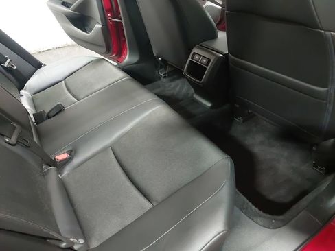 Used 2022 Honda Accord Sport image 11