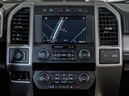 Used 2019 Ford F350 Lariat w/ Lariat Value Package image 25