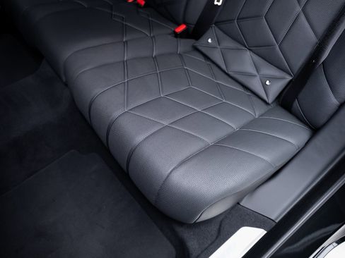 Used 2023 BMW i7 xDrive60 w/ Executive Package 2 image 66