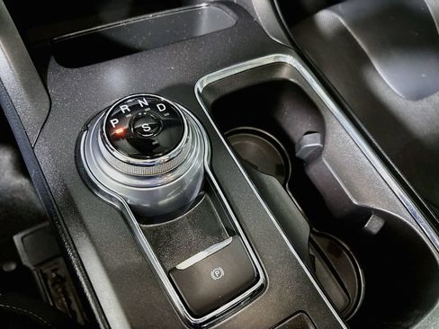 Used 2019 Ford Fusion Titanium FWD image 18