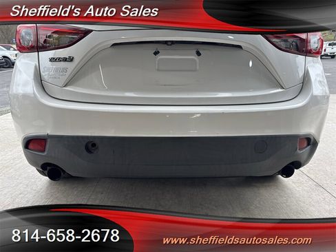 Used 2016 MAZDA MAZDA3 i Touring w/ Popular Equipment Package image 18