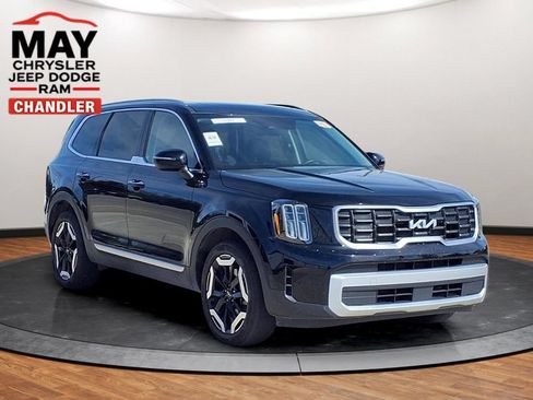 Used 2025 Kia Telluride S FWD image 22