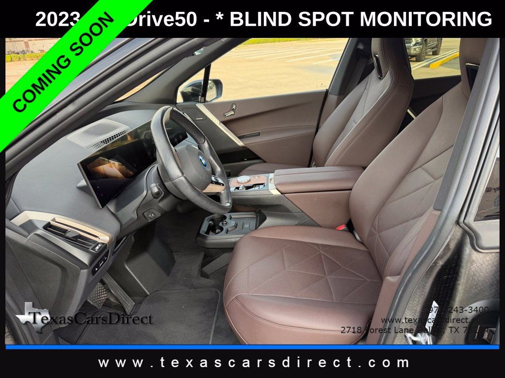 Used 2023 BMW iX xDrive50 w/ Ultimate Package 2 AWD/4WD image 7