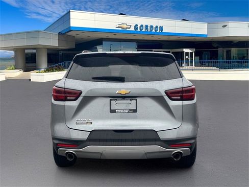 Used 2024 Chevrolet Blazer LT w/ Convenience Package image 4