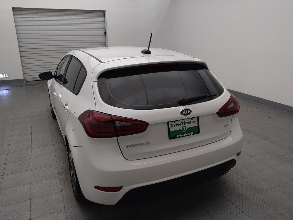 Used 2017 Kia Forte EX FWD image 6