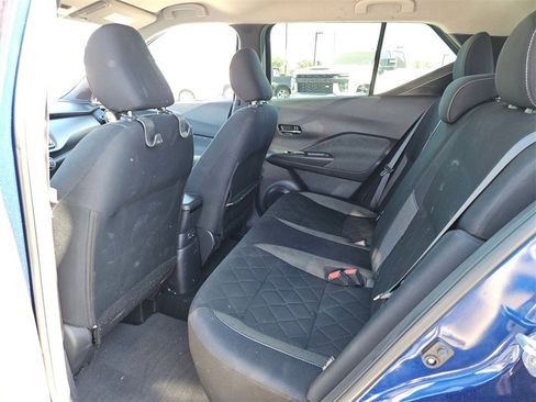 Used 2020 Nissan Kicks SV image 24