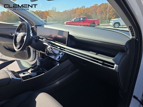 New 2026 Hyundai Tucson SEL image 32