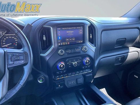 Used 2019 GMC Sierra 1500 AT4 w/ Off Road Performance Package AWD/4WD image 13