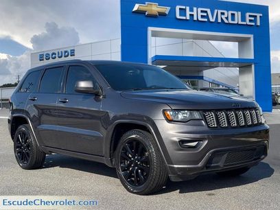Used 2017 Jeep Grand Cherokee Altitude
