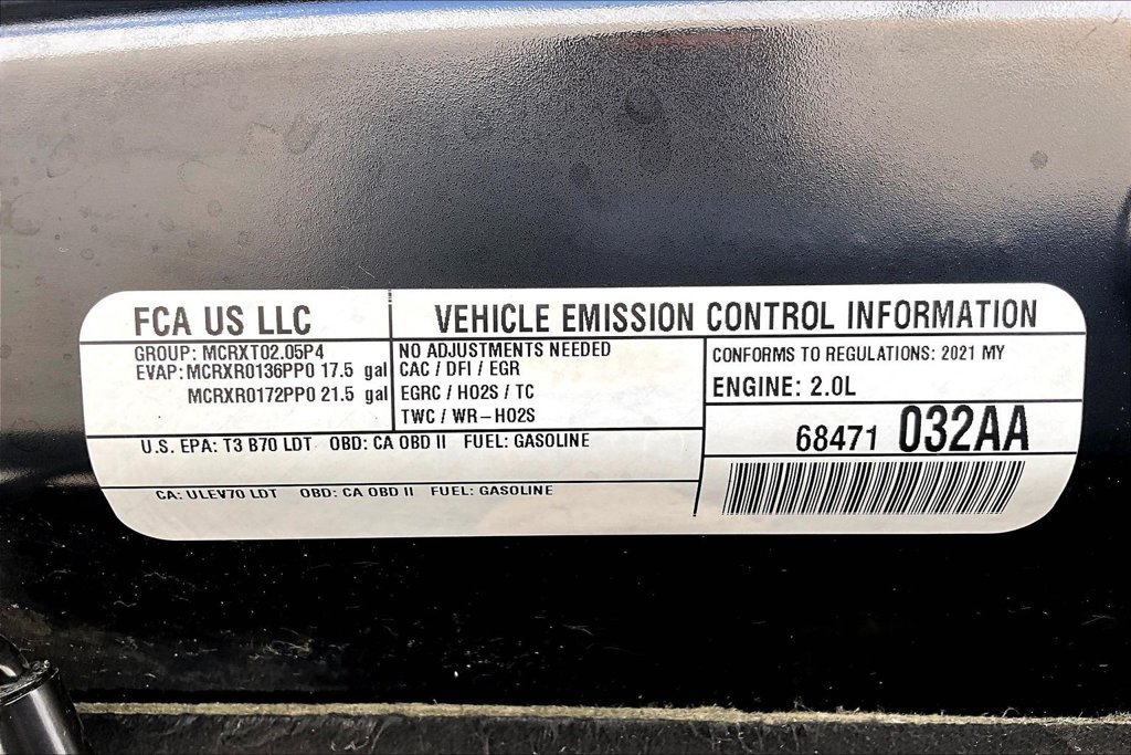 Certified 2021 Jeep Wrangler Unlimited Sahara AWD/4WD image 36