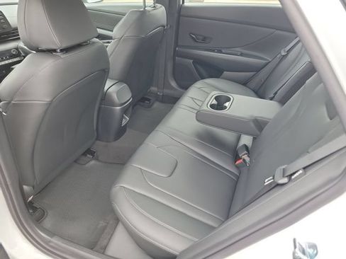 New 2026 Hyundai Elantra SEL Sport FWD image 26