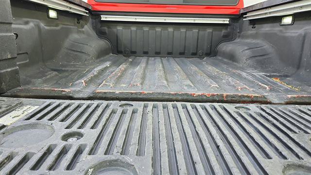 Used 2022 Nissan Frontier SV RWD image 28