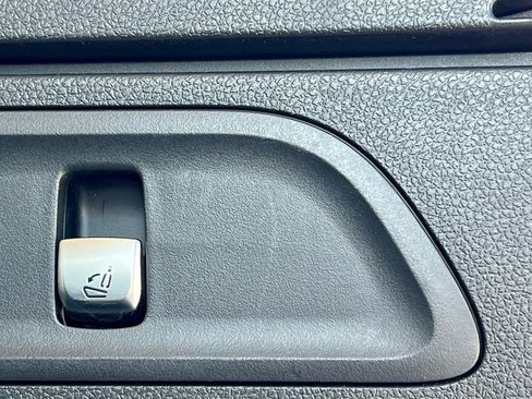 Certified 2022 Mercedes-Benz GLC 300 GLC 300 image 39