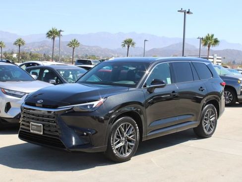 Certified 2026 Lexus TX 350 AWD w/ Technology Package image 3