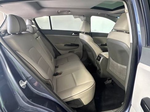 Used 2019 Kia Sportage EX w/ Option Group 040 AWD/4WD image 29