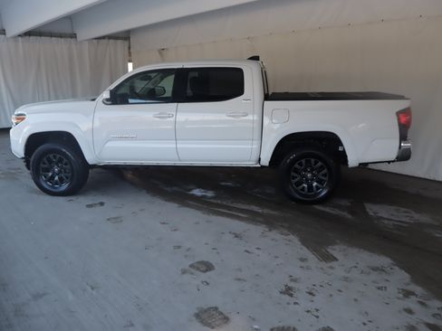 Used 2023 Toyota Tacoma SR5 image 23