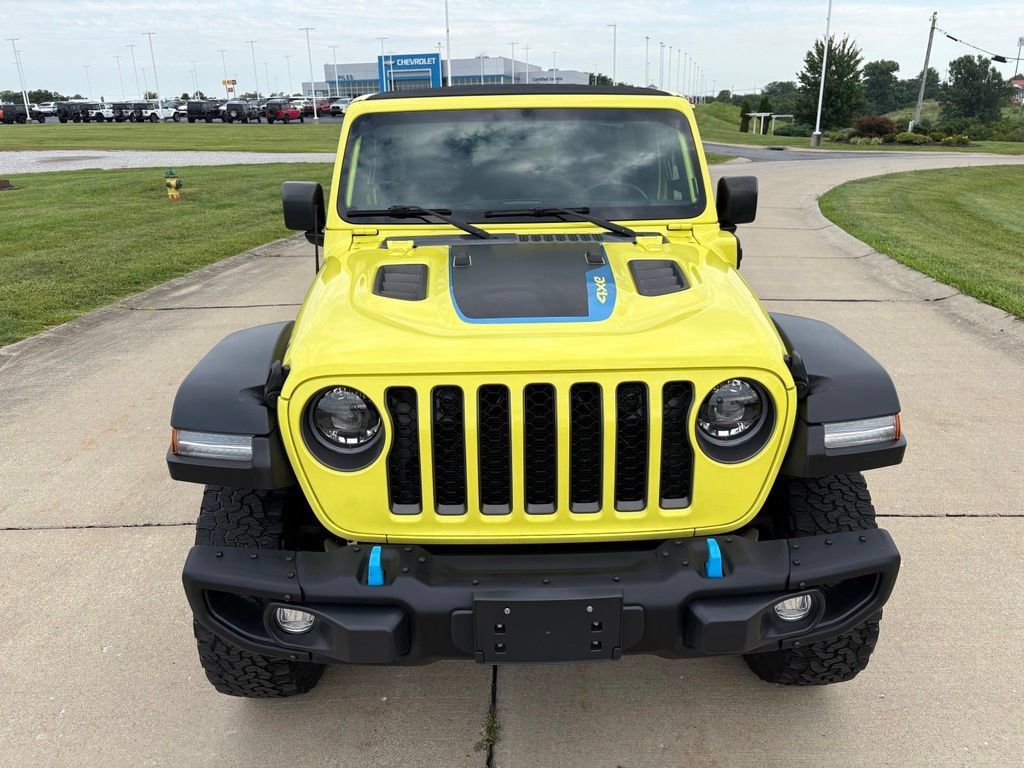 Used 2023 Jeep Wrangler Unlimited Rubicon 4xe w/ Steel Bumper Group AWD/4WD image 2