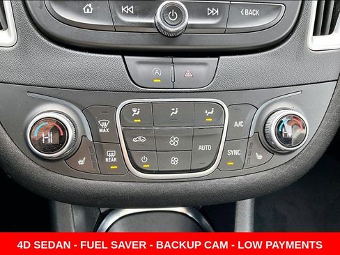 Used 2024 Chevrolet Malibu LT image 15