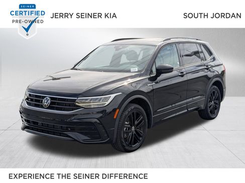 Used 2022 Volkswagen Tiguan SE R-Line AWD/4WD image 1