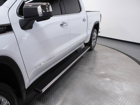 Used 2026 GMC Sierra 1500 Denali AWD/4WD image 4
