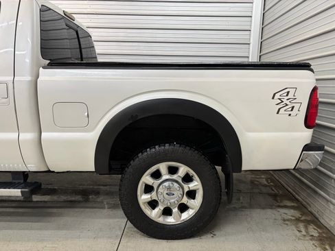 Used 2016 Ford F350 Lariat w/ Lariat Ultimate Package image 5