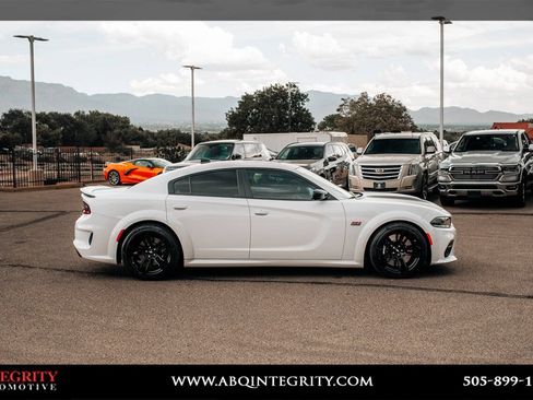 Used 2023 Dodge Charger Scat Pack RWD image 8