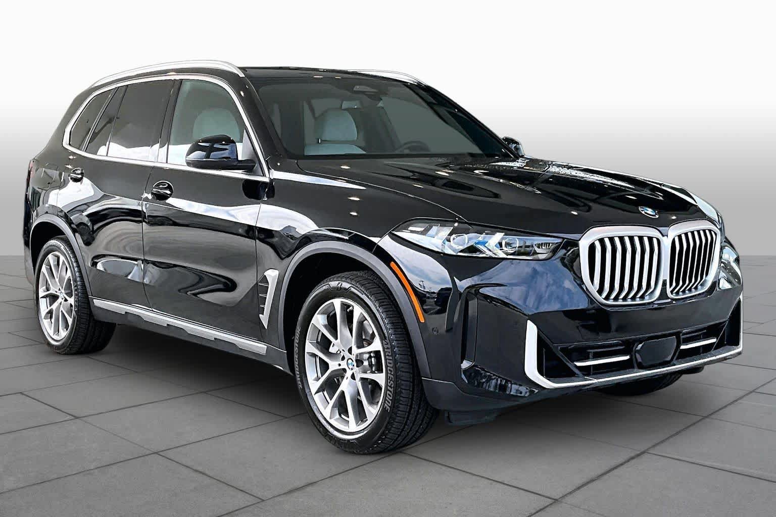 Used 2026 BMW X5 sDrive40i RWD image 2
