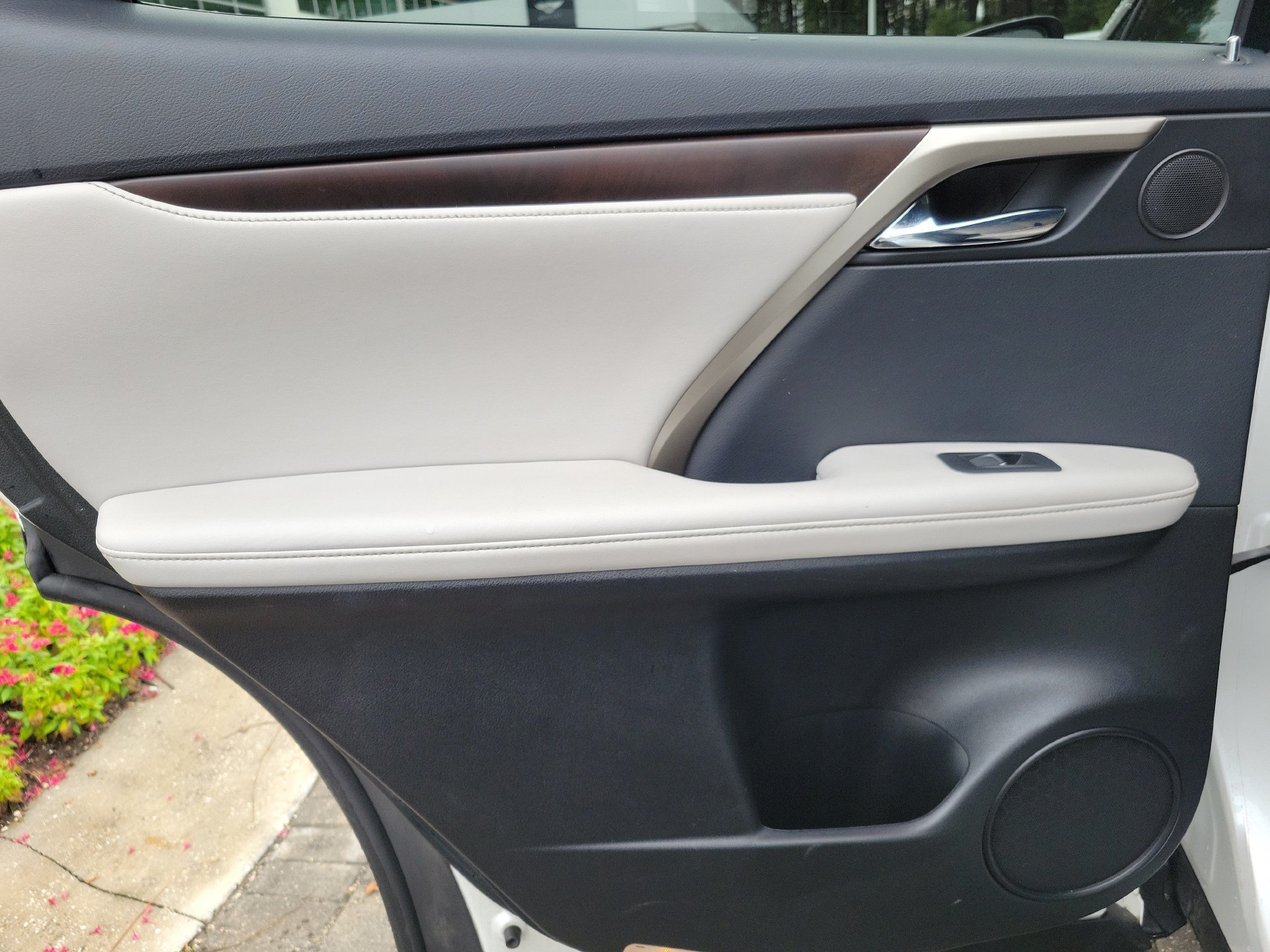 Used 2021 Lexus RX 350 FWD w/ Premium Package image 17