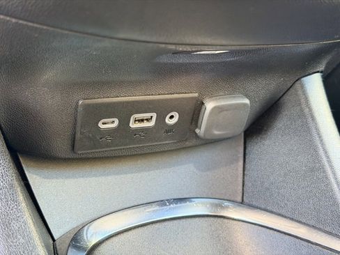 Used 2023 Chevrolet Malibu LT image 16