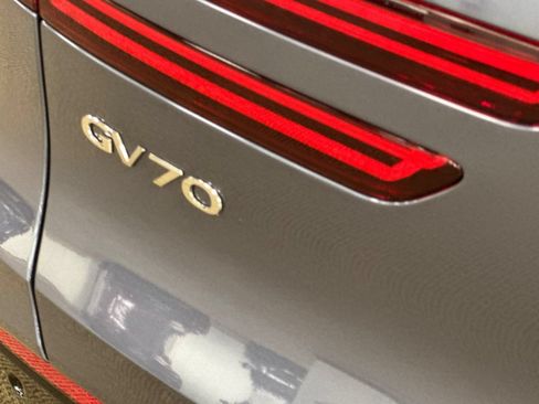 New 2026 Genesis GV70 3.5T Sport Advanced AWD/4WD image 27